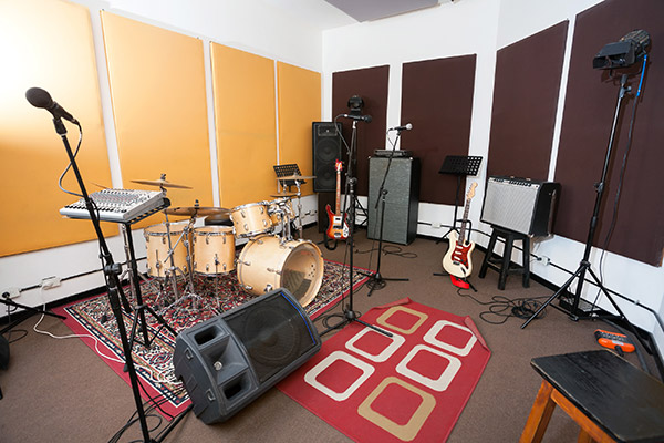 Build Your Own Garage Studio, How To Soundproof A Garage For Band Practice
